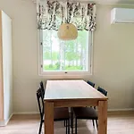 Апартаменты Modern By The