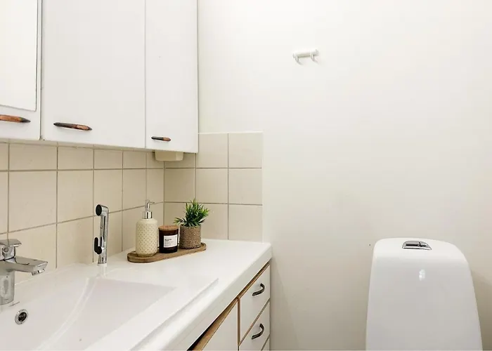 Апартаменты Modern By The